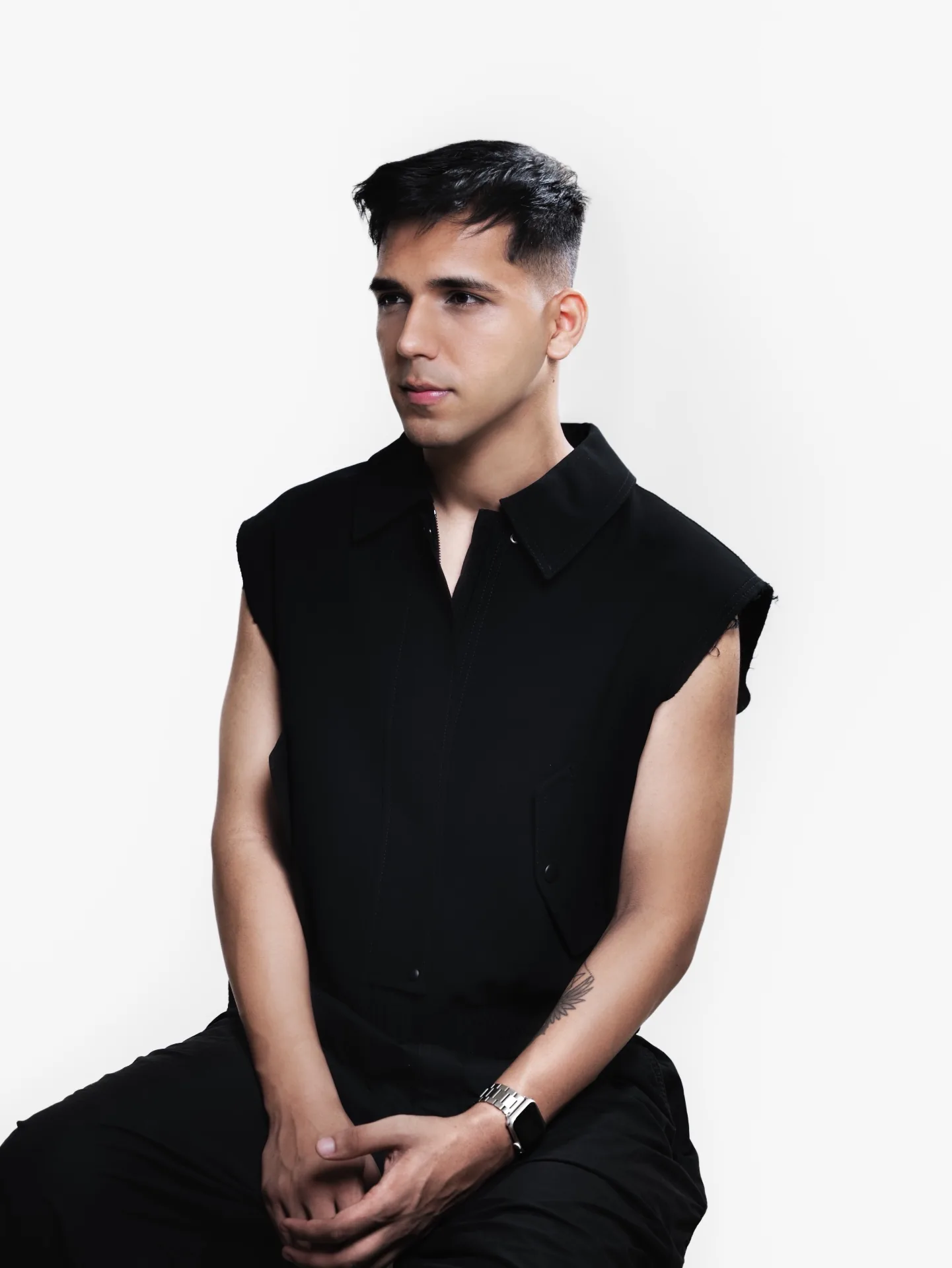 DJ EXBOW — Electronic × Open Format DJ based in New Delhi, available for booking via SLCT Talents